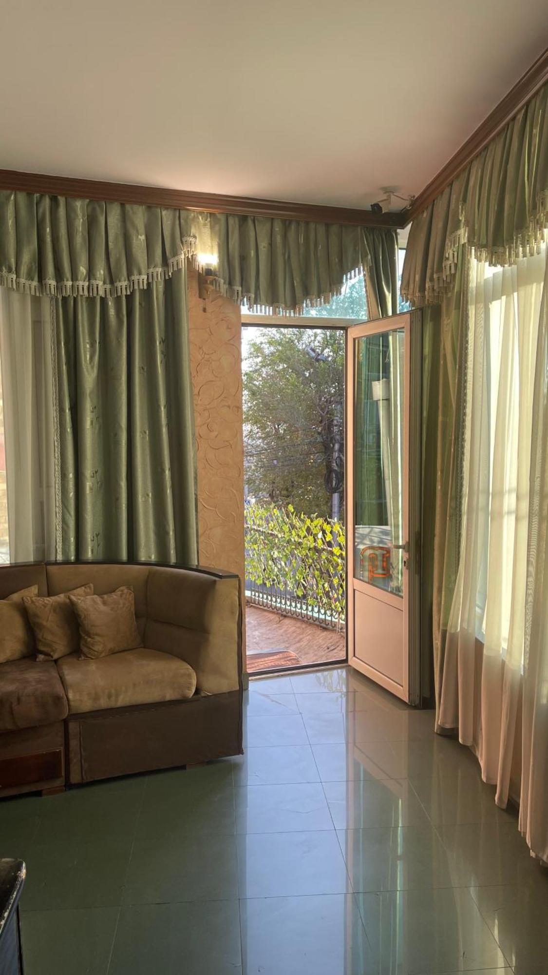 Citrus Guest House Jereván Kültér fotó